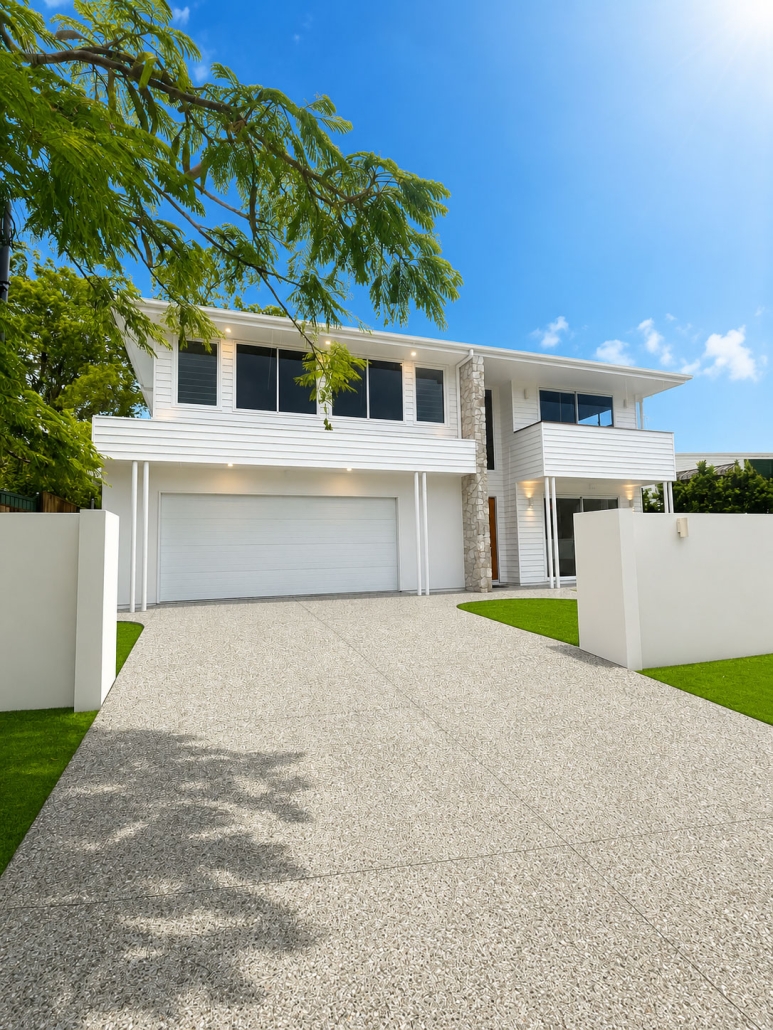 REEL-2ND-PHOTO-FACADE